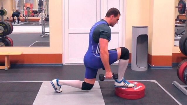 Dumbbell lunges exercise, increasing male potency
